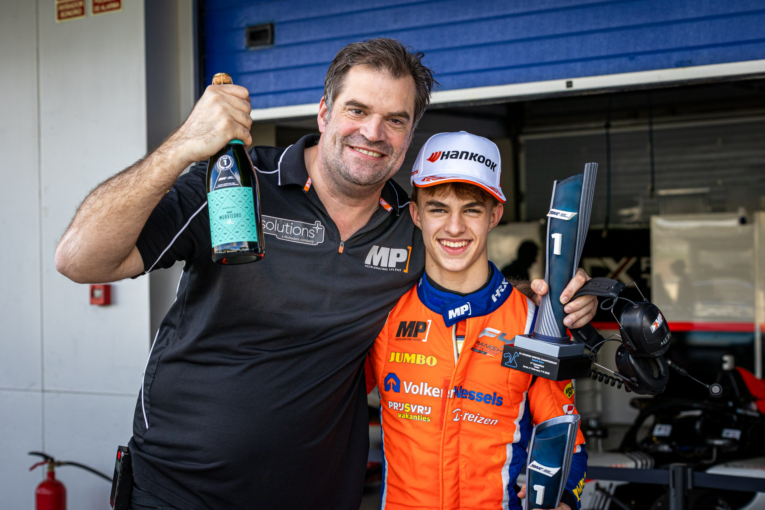 Kroon-Oil kondigt samenwerking aan met racetalent  Réne Lammers