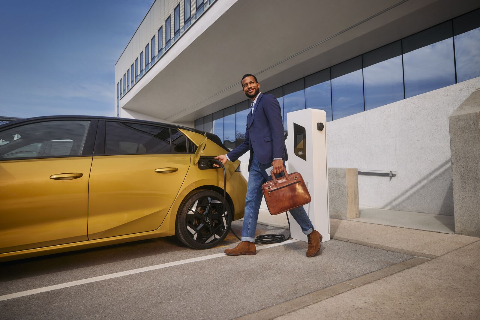 Ayvens Carmarket komt met SoH-certificaat voor tweedehands EV